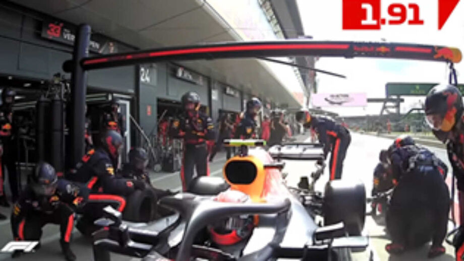 Red Bull faz história na Fórmula 1: 1,91 segundos para trocar quatro pneus