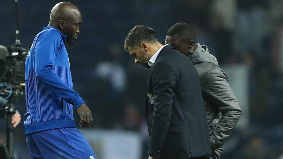 Vítor Pinto, chefe de redação de Record, abordou o desentendimento entre Danilo e Sérgio Conceição