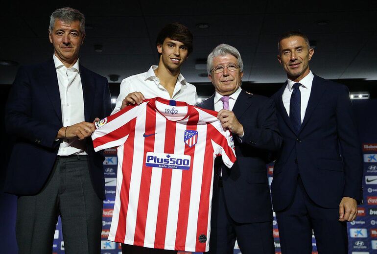 9: Atlético Madrid - 983 milhões de euros