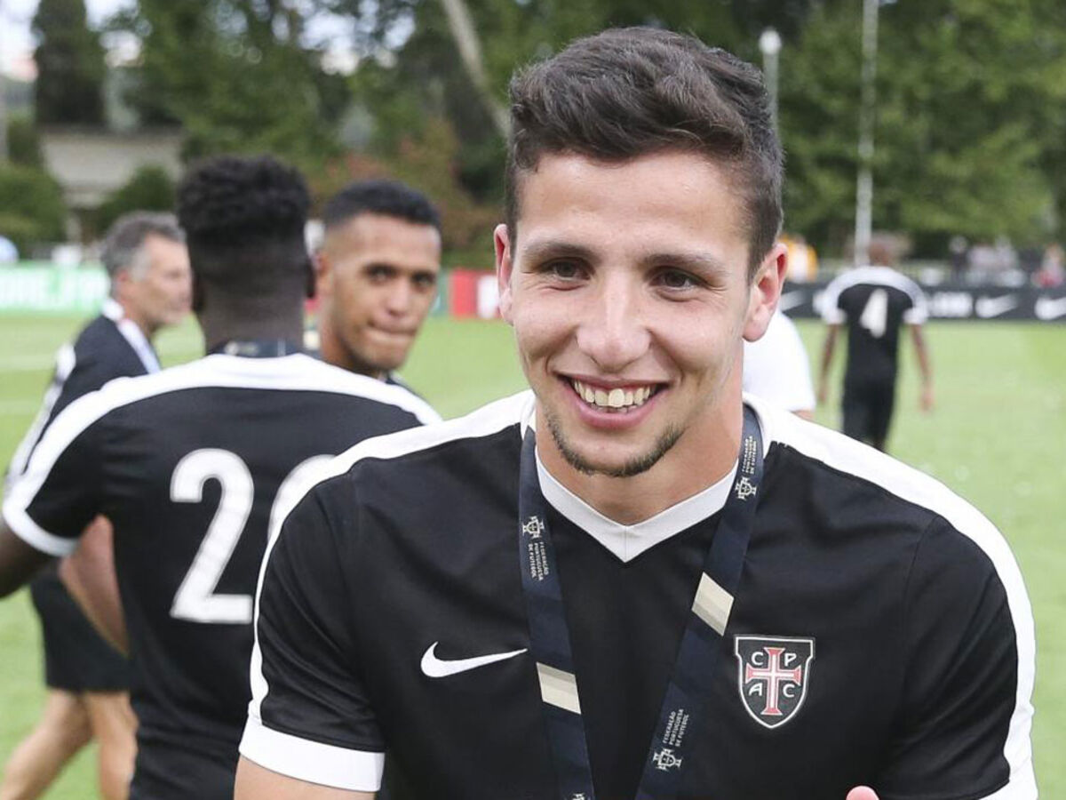 Belenenses Sad Contrata Irmao De Ruben Dias Belenenses Sad Jornal Record