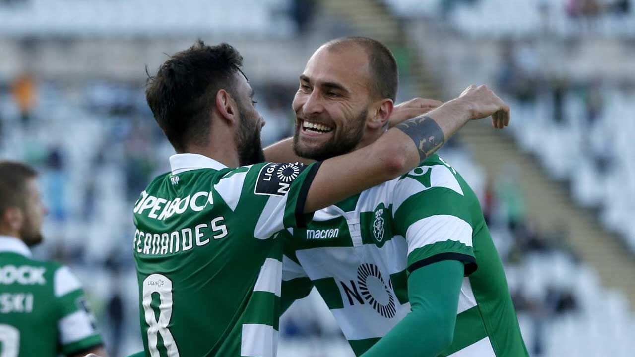 Bruno Fernandes para Bas Dost: «Vais ultrapassar isto!»