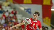 Conti - Lesionado desde 13 de agosto (Lesão muscular na região anterior da coxa direita)