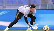 29 de julho: o guarda-redes Thibaut Courtois sofre entorse no tornozelo esquerdo