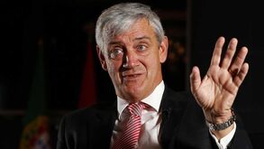 «Se contratar um jogador que ganhe 6 milhões limpos crio um problema gigantesco no balneário»