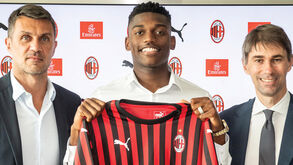 Sporting reage à transferência de Rafael Leão: «Que os infratores não sejam beneficiados»