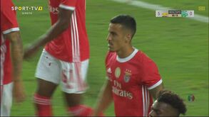 Chiquinho fechou as contas da goleada do Benfica
