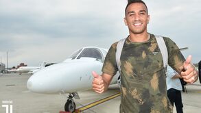 Danilo já chegou a Turim para ultimar pormenores com a Juventus