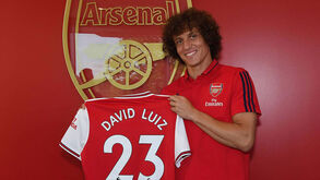David Luiz adora o 'deadline day': as três transferências no último dia de mercado