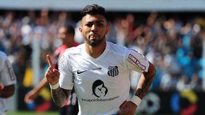 Gabigol: «Torço imenso para que Balotelli venha»