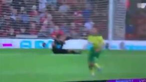 Miguel Paz brilha na Escola Academia Sporting de Carcavelos