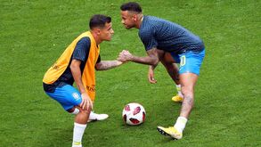 Barcelona acelera por Neymar e Coutinho pode ser chave