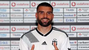Pedro Rebocho apresentado no Besiktas