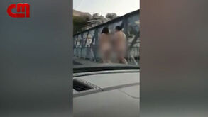 Casal apanhado nu a atravessar ponte no Porto