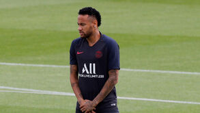 Leonardo: «Há negociações por Neymar mas não estão avançadas»