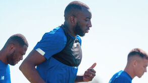 Marega publica fotografia e manda calar os críticos