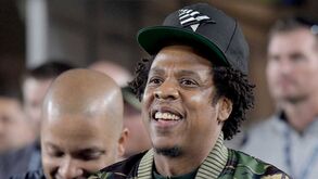 Jay-Z faz parceria com a NFL