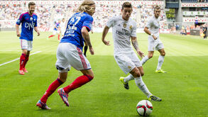 Zidane convoca James e Bale para a estreia na La Liga