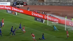 Rafa tocou para Pizzi fazer o segundo golo do Benfica