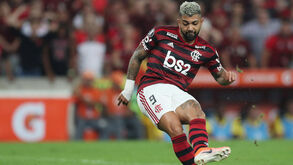 Gabigol falha jogo da Libertadores por lesão