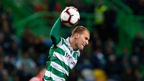 Peso de Bas Dost no grupo gera preocupação