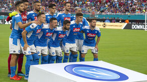 Napóles tem apenas nove mil cativos porque os adeptos não querem ser sócios