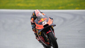 Johann Zarco penalizado em três lugares pelo incidente com Miguel Oliveira
