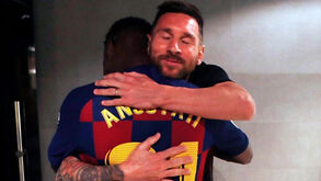Fotografia de Messi e Ansu Fati tornou-se viral e João Félix também reagiu