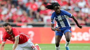 Baró: identidade em pés de lã