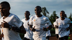 Paul Chelimo e Julien Wanders juntam-se à elite de luxo para ajudar Kipchoge a fazer história