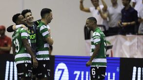 Sporting demolidor frente ao Benfica: as imagens da festa leonina após a conquista da Supertaça