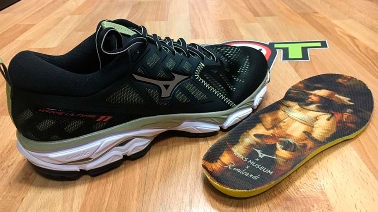 A brutal vers o especial das Mizuno Wave Ultima 11 dedicada