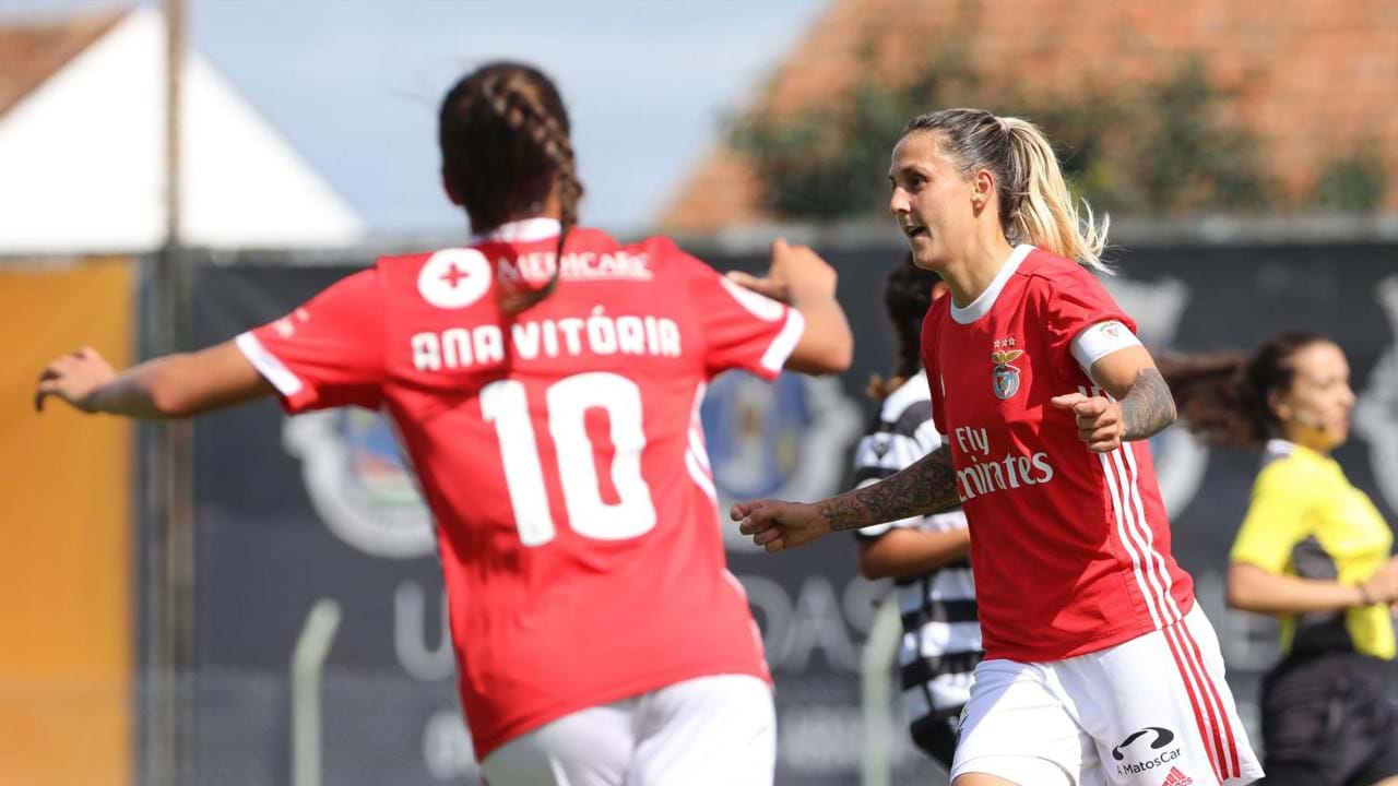 Séniores femininas do Benfica recebem Ovarense