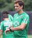 GONÇALO ÁLVARO. É o único membro da equipa técnica anterior que transita para a de Silas e continua com o mesmo papel: deixar os jogadores leoninos na melhor condição física possível. O preparador físico e fisioterapeuta de 42 anos está no Sporting desde 2009 e é o único clube que representou ao longo da carreira.
