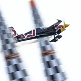 Red Bull Air Race: Chiba vai coroar o novo campeão