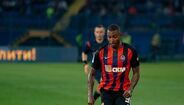 Fernando foi oficializado nos leões. O jogador chega do Shakhtar Donetsk para render Raphinha