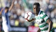 Diaby já foi oficializado no Besiktas. O maliano sai por empréstimo, com os turcos a ficarem com opção de compra de cinco milhões de euros