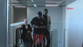 A chegada de Diaby à Turquia para reforçar o Besiktas