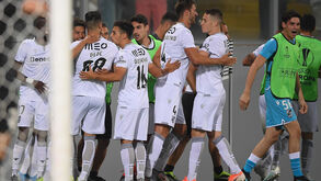 Receção do V. Guimarães ao Eintracht Frankfurt será mesmo numa quinta-feira à noite