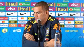 Ederson elege o melhor guarda-redes do mundo: «Alisson está um passo à frente»