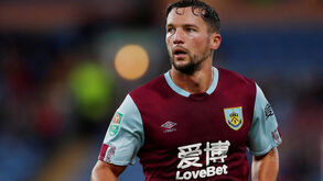 Danny Drinkwater agredido à saída de um bar após piropos a namorada de outro jogador