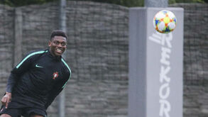 Os oito jogadores que 'azedaram' a relação entre Marcelino e Lim no Valencia