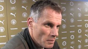 Carragher e a disputa do título da Premier League: «Manchester City é o favorito»