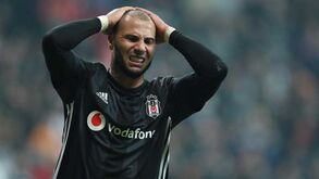 Quaresma quebra o silêncio sobre saída do Besiktas: dos ordenados em atraso às mentiras 