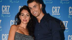 Ronaldo fez festa de lançamento de um perfume e quem ficou a ganhar foi o filho... de Piers Morgan