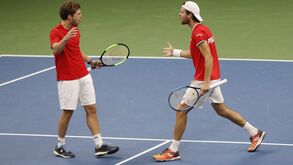 Taça Davis: Portugal vence encontro de pares e está em vantagem em Minsk