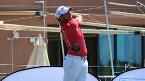 Filipe Lima sobe ao 'top-20' no Open de Portugal