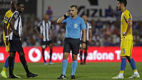 VAR esteve em destaque na noite de Portimão