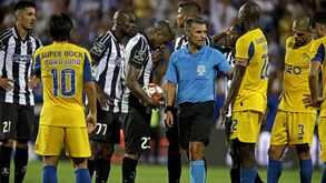 Portimonense vai apresentar exposição à Liga sobre arbitragem do jogo com FC Porto