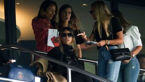 Icardi estreou-se pelo PSG e não demorou muito até que Wanda Nara voltasse a gerar confusão