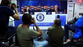 Jogadores do Valencia boicotam conferência de imprensa e Celades fez antevisão sozinho